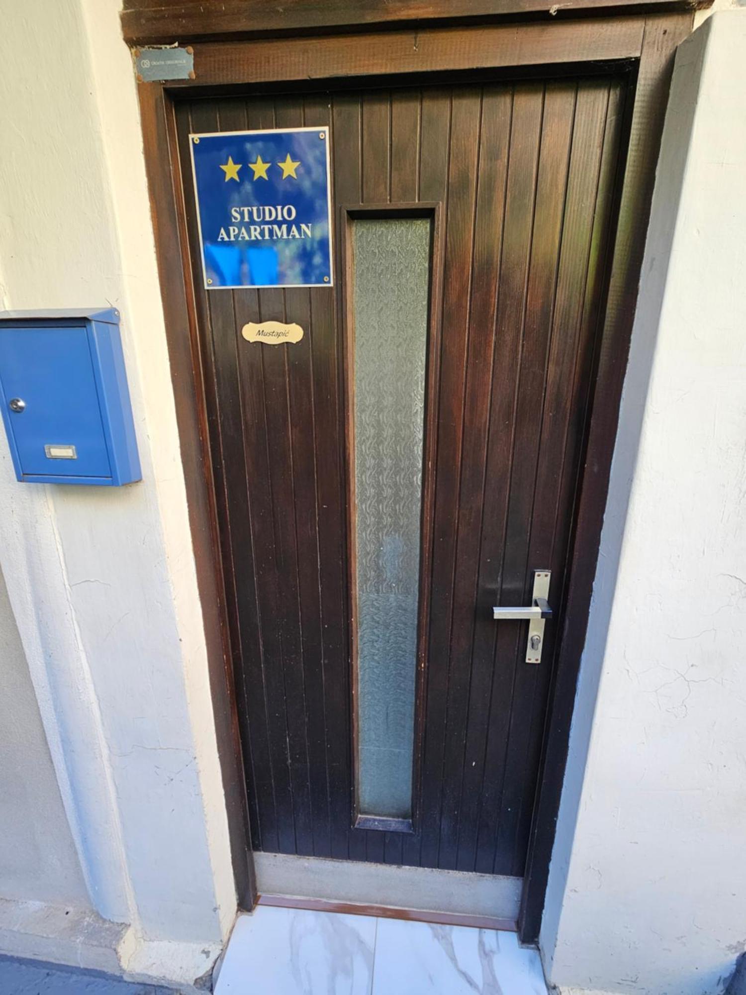 Morska Postelja - Sea Bed Apartment Omis Luaran gambar