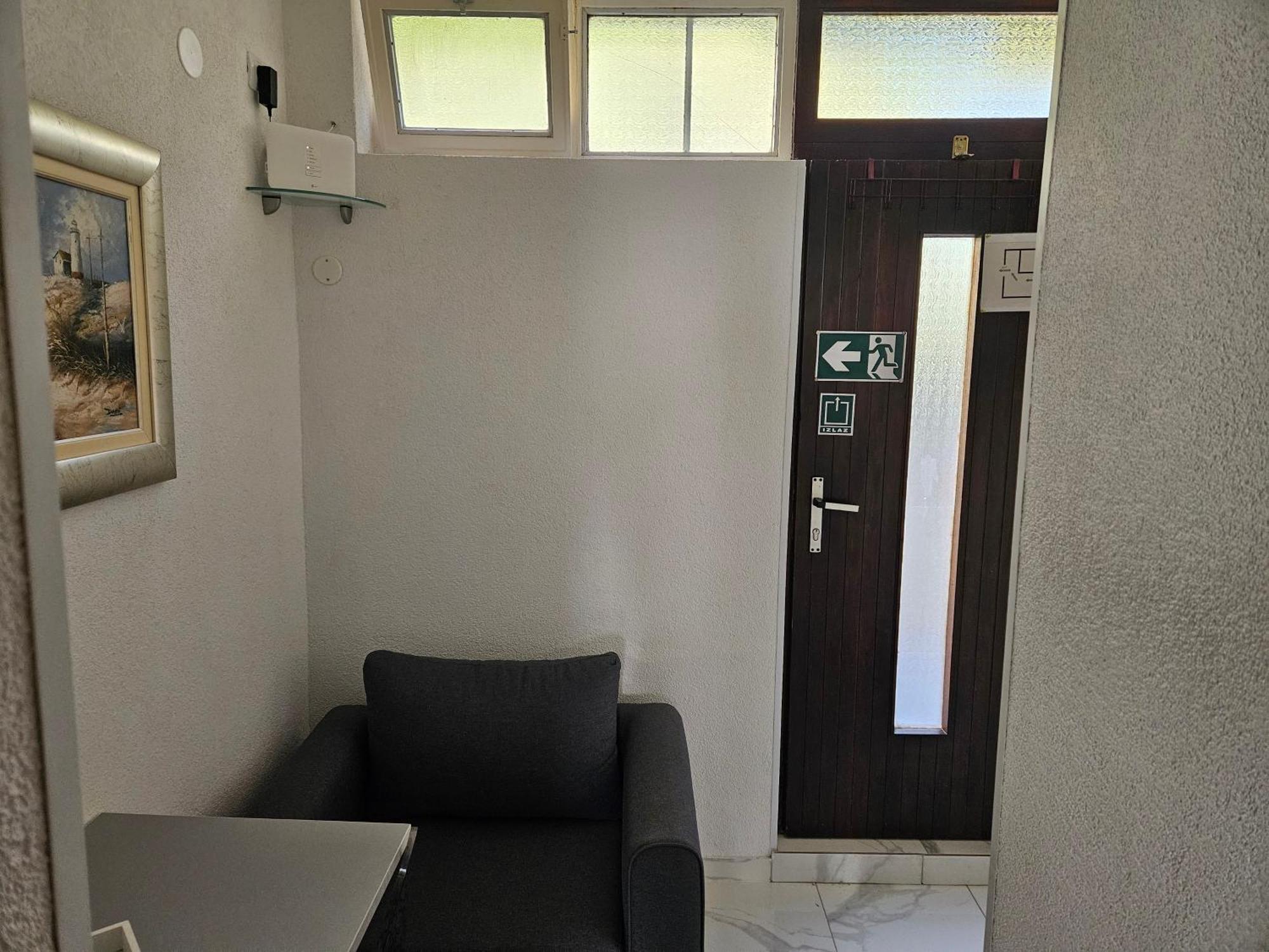 Morska Postelja - Sea Bed Apartment Omis Luaran gambar